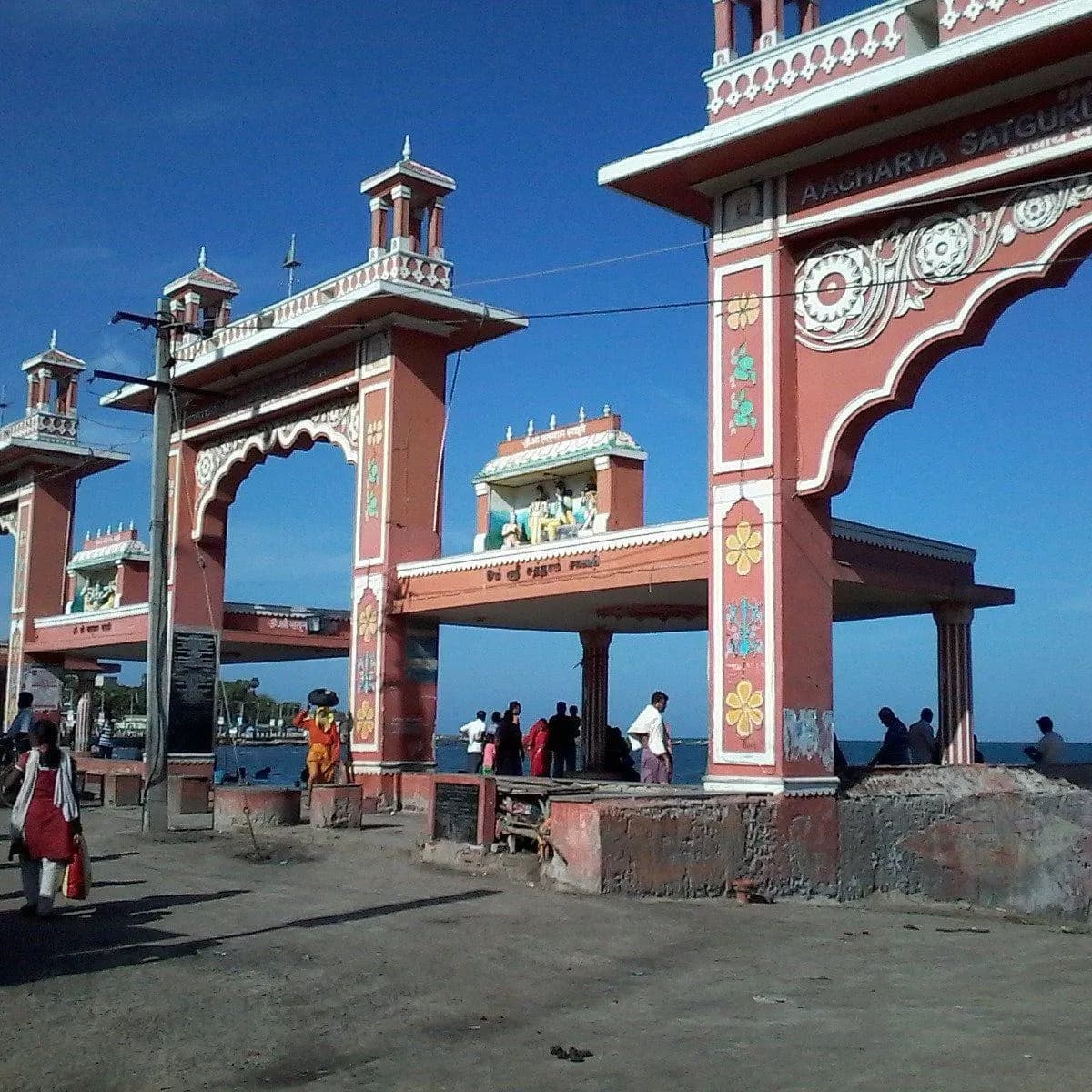 Agni Theertham arch - Rameswaram