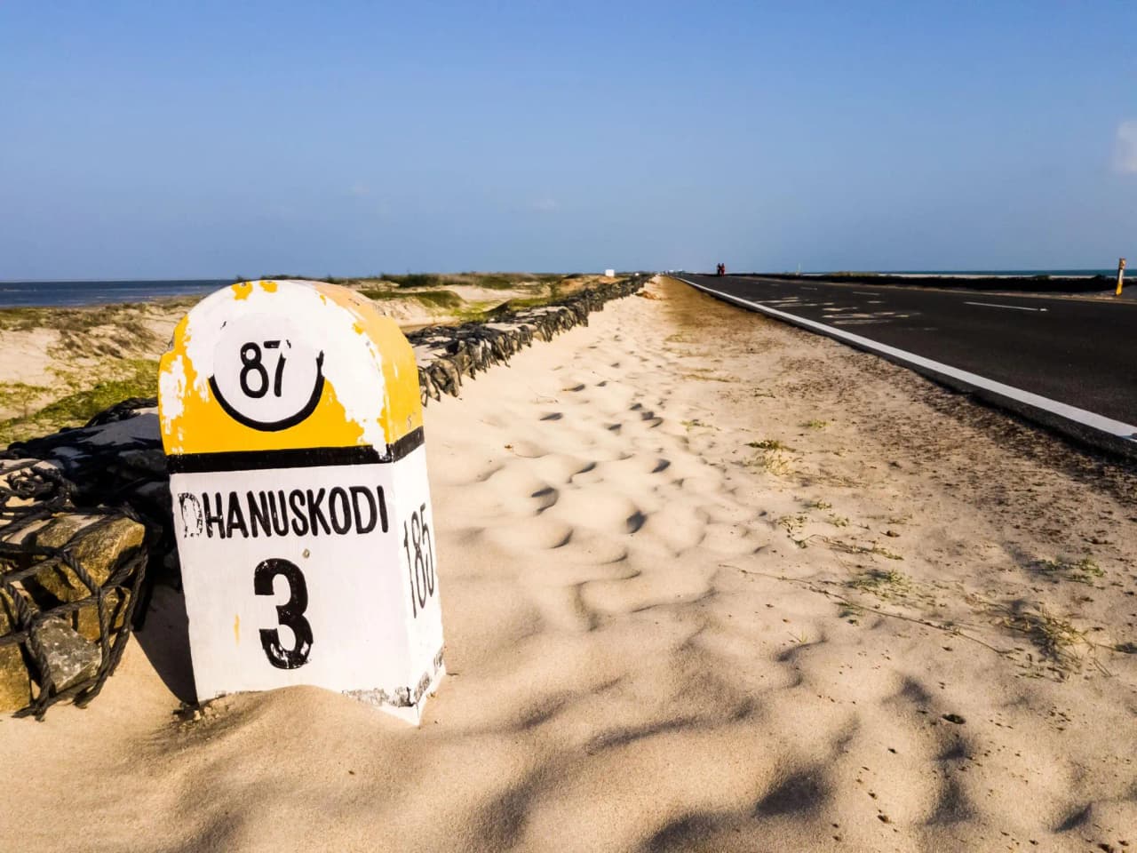 Dhanushkodi milestone marker — Kothandaramaswamy Temple route