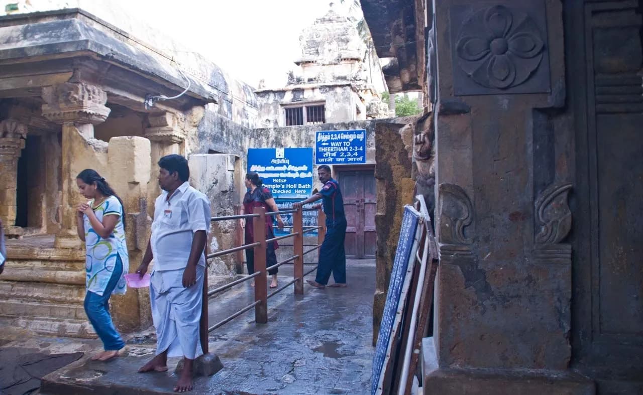 Ramanathaswamy Temple holy wells - Rameswaram