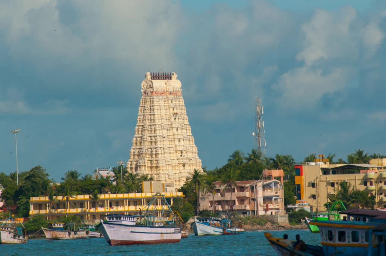 Ramanathaswamy Temple Rameswaram — one of the 12 Jyotirlingas