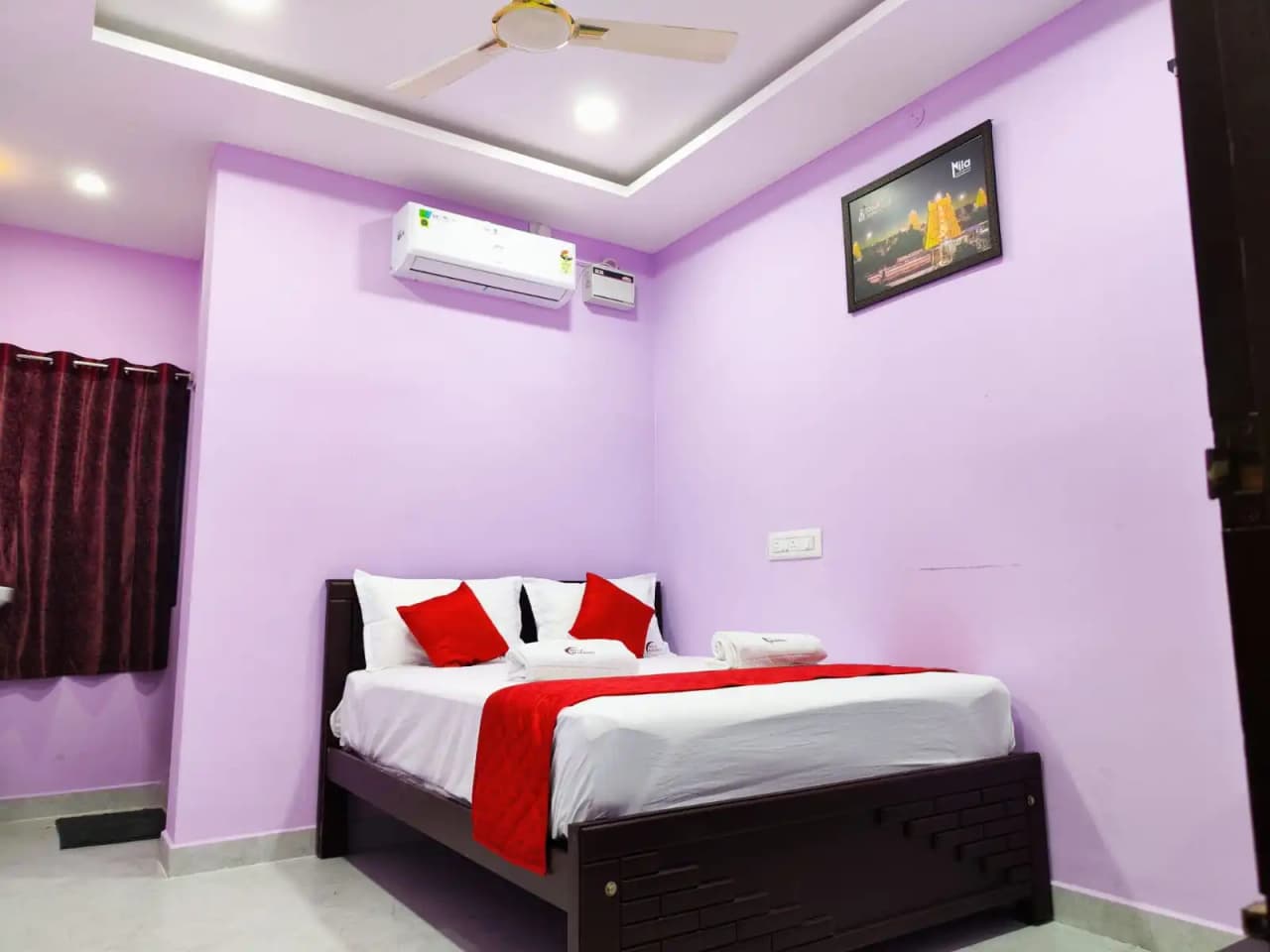Deluxe Double Room with A/C